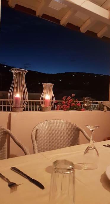 Bozikis House! A Cosy Apartment In The City Centre Skiathos Town Exterior photo